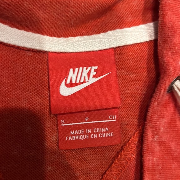 Nike Racer Back Tank w/ Hood - Picture 2 of 6